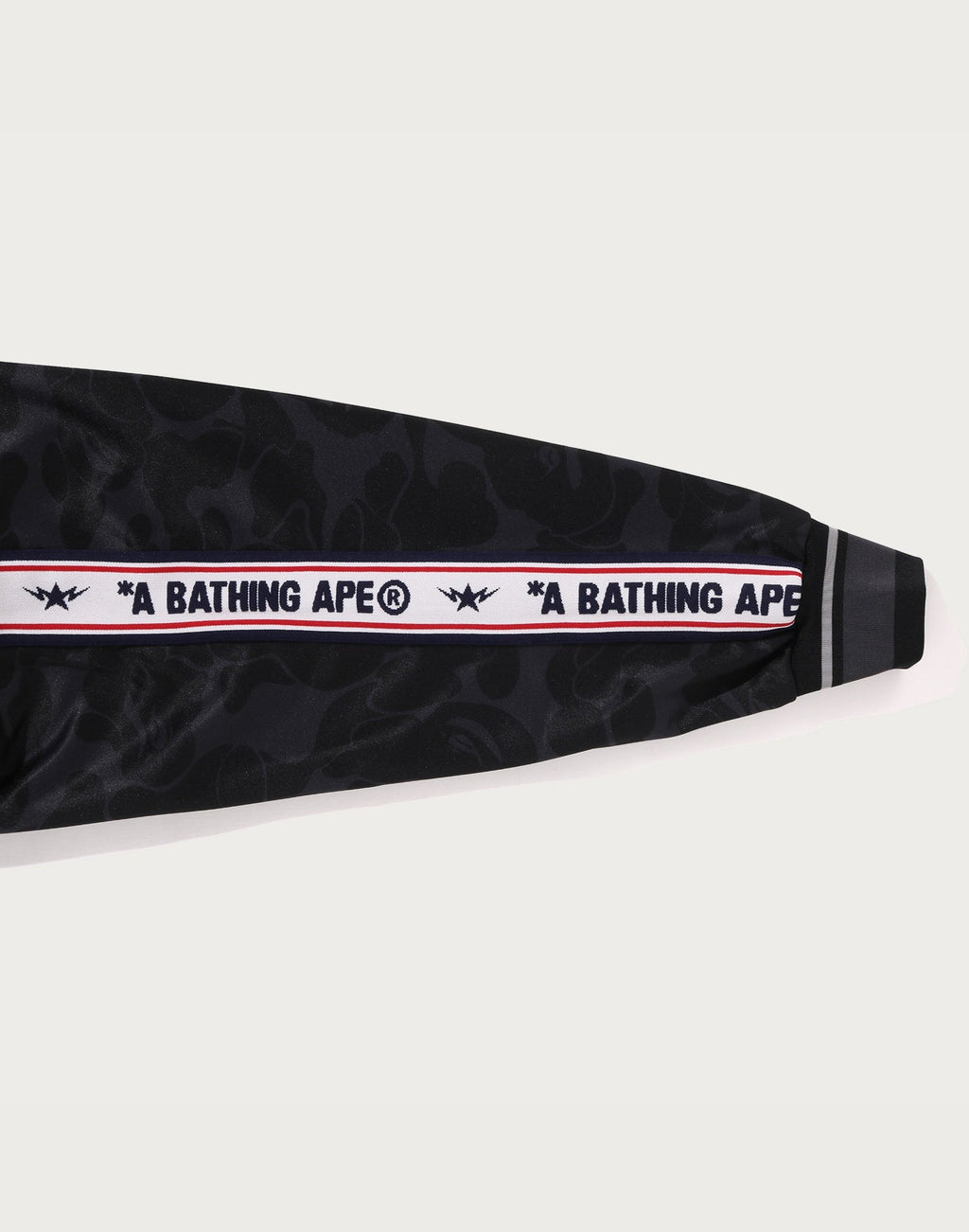 BAPE MENS SOLID CAMO RELAXED FIT SHARK FULL ZIP HOODIE JACKET