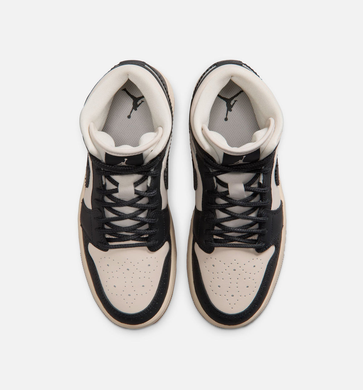Air Jordan 1 Mid SE Women's Lifestyle Shoe – Off-Noir/Chalk/Pearl White
