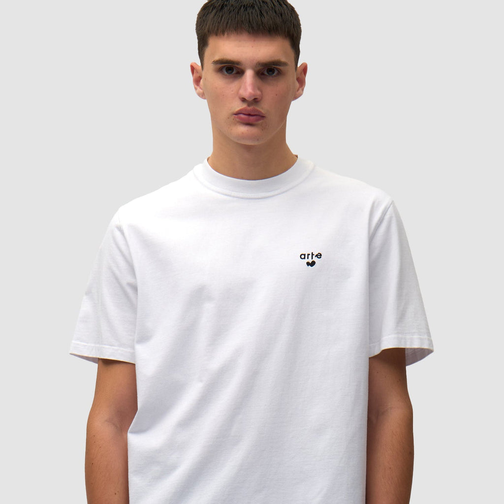 Arte Heart Logo T-shirt: White