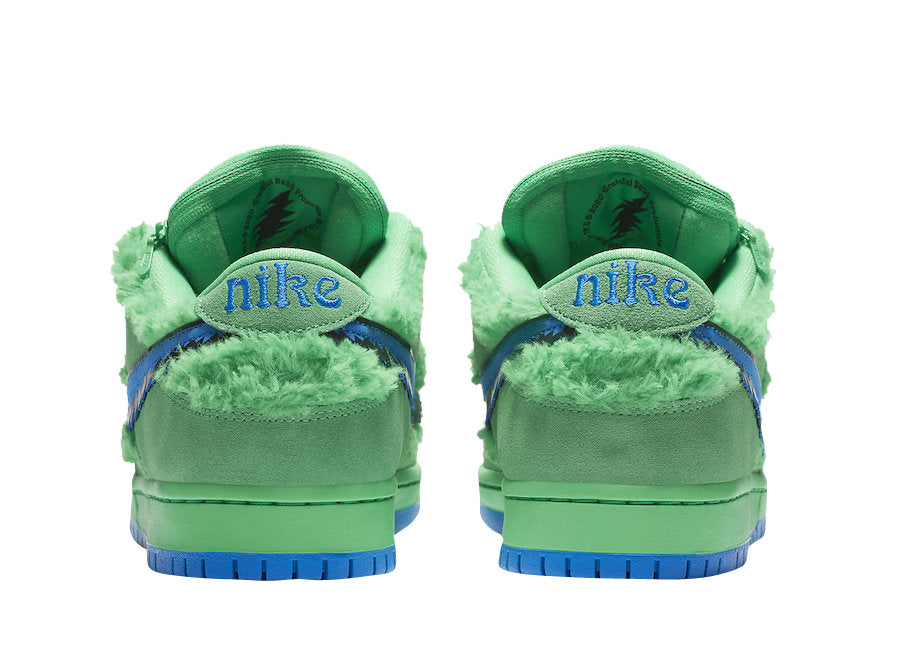 Grateful Dead X Nike SB Dunk Low Green Bear CJ5378-300